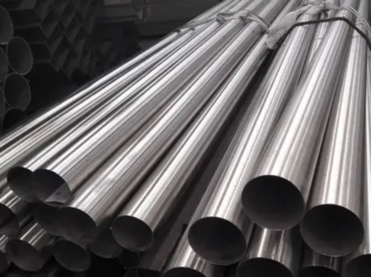 Stainless Steel 304 Seamless Pipes